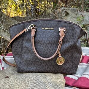 Michael Kors Brown Shoulder Bag with Tan Details